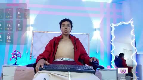 Snapshot of zayn_tay chatting on January 2026 11:18:01 PM zayn_tay online show from January 2026 11:18:01 PM