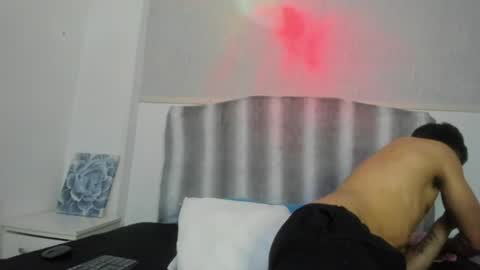 Snapshot of zaynmoretti chatting on June 2026 01:56:01 PM zaynmoretti online show from June 2026 01:56:01 PM