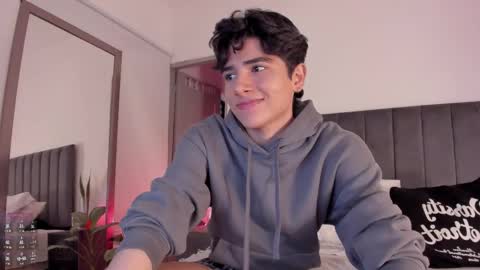 Hii im Zay.                 I save money for education. PVT Open. online show from December 2025 07:26:02 AM