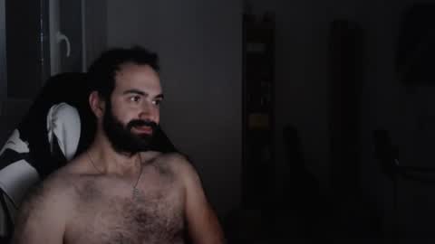 Snapshot of zazou3113 chatting on February 2025 05:30:02 PM Grizzly Bear online show from February 2025 05:30:02 PM