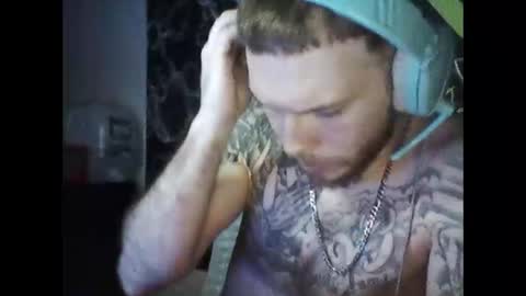 zdaddy9827 online show from February 2025 01:08:01 AM