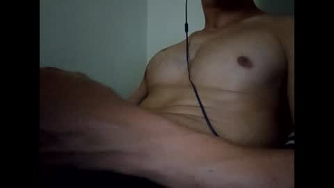 Snapshot of ze___________________ chatting on February 2025 01:21:02 AM ze online show from February 2025 01:21:02 AM