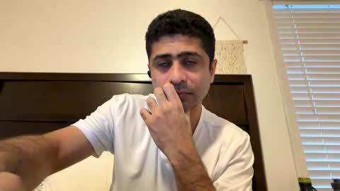 Snapshot of zee20241 chatting on January 2026 01:16:02 PM zee20241 online show from January 2026 01:16:02 PM