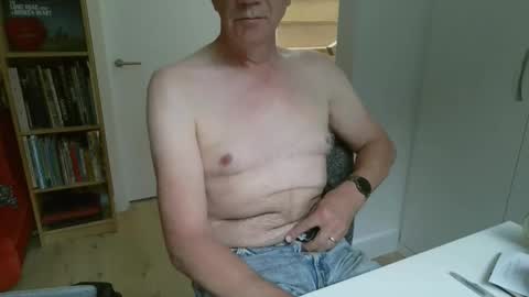 Snapshot of zeep16 chatting on September 2025 08:38:01 AM zeep16 online show from September 2025 08:38:01 AM