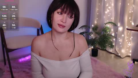 Snapshot of zemeee chatting on May 2026 06:57:02 PM Clary online show from May 2026 06:57:02 PM