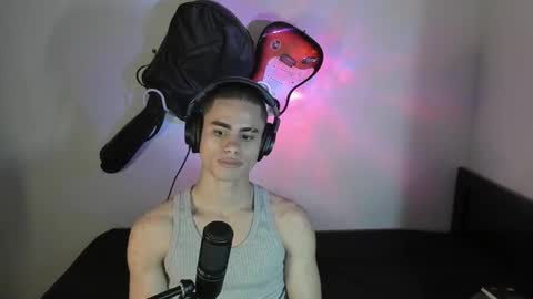 zenzhu online show from December 2024 03:00:02 AM