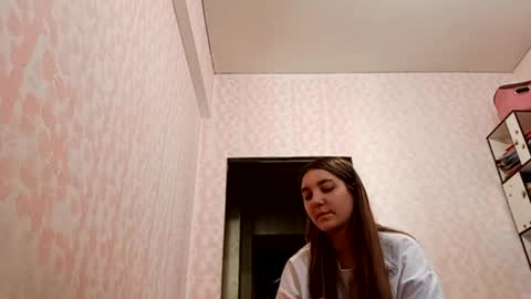 zeniabrossoit online show from April 2026 09:18:01 AM