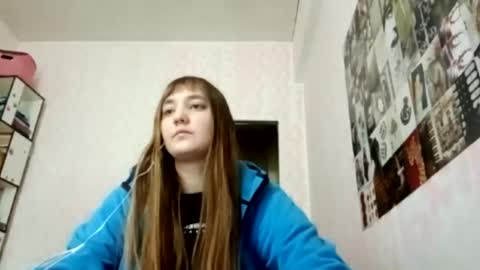 Snapshot of zeniabrossoit chatting on May 2026 09:14:02 AM zeniabrossoit online show from May 2026 09:14:02 AM