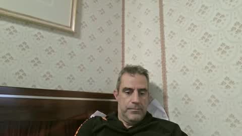 zenikk online show from October 2025 01:20:02 PM