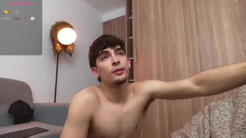 Zenn online show from January 2025 03:37:01 PM