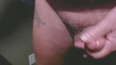 Snapshot of zerozero5555 chatting on January 2026 12:35:01 AM bambi cumslut online show from January 2026 12:35:01 AM