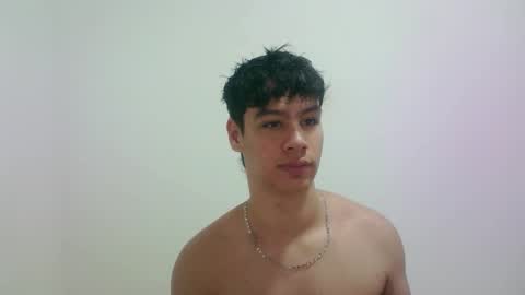 zeus_183 online show from October 2025 01:20:02 AM