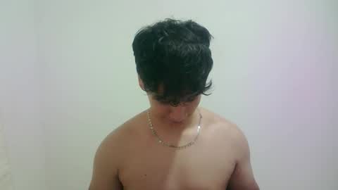 zeus_183 online show from March 2026 08:26:33 AM