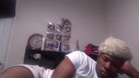 Snapshot of zeusrnb chatting on December 2025 06:41:01 AM zeusrnb online show from December 2025 06:41:01 AM