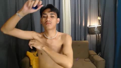 zavier skinny asian online show from March 2026 10:14:02 PM
