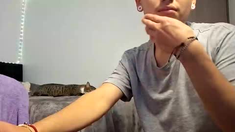 Zhara and logan online show from March 2026 11:46:02 AM