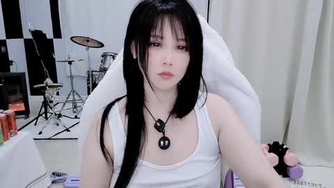Snapshot of zhen0 chatting on April 2026 08:20:02 PM zhen online show from April 2026 08:20:02 PM