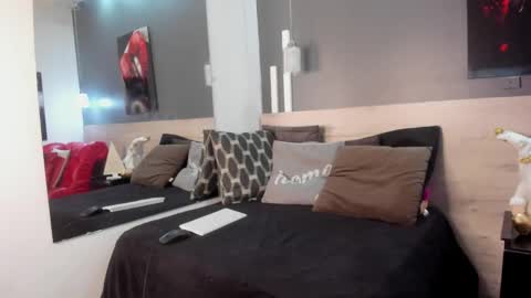 zahira online show from January 2025 02:32:01 PM