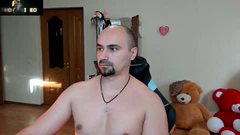 Ziesh online show from October 2025 12:28:02 PM