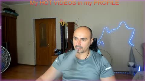 Snapshot of ziesh chatting on May 2026 09:05:02 AM Ziesh online show from May 2026 09:05:02 AM