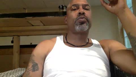 Snapshot of zionlion22 chatting on May 2026 11:40:01 AM zionlion22 online show from May 2026 11:40:01 AM