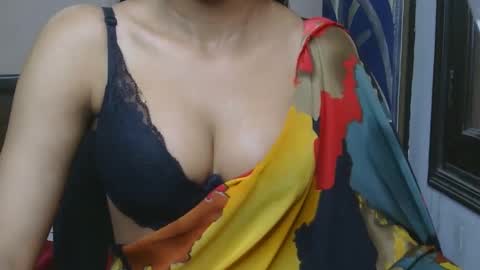 Snapshot of ziyaa_1 chatting on May 2026 03:56:01 AM Ziyaa online show from May 2026 03:56:01 AM