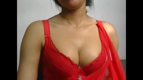 Snapshot of ziyaa_1 chatting on May 2026 03:35:02 AM Ziyaa online show from May 2026 03:35:02 AM