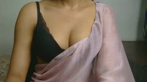 Snapshot of ziyaa_1 chatting on June 2026 04:24:01 AM Ziyaa online show from June 2026 04:24:01 AM