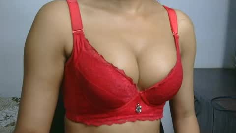 Snapshot of ziyaa_1 chatting on July 2026 04:19:01 AM Ziyaa online show from July 2026 04:19:01 AM
