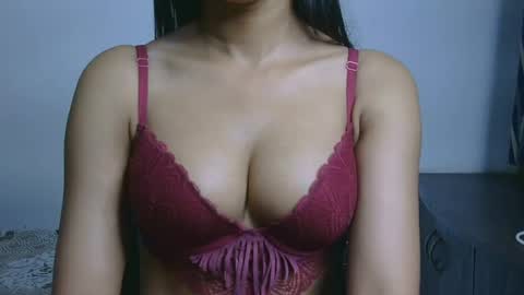 Snapshot of ziyaa_1 chatting on July 2026 04:06:02 AM Ziyaa online show from July 2026 04:06:02 AM