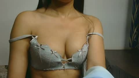 Snapshot of ziyaa_1 chatting on July 2026 04:29:01 AM Ziyaa online show from July 2026 04:29:01 AM