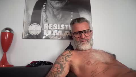 zkopa69 online show from October 2025 01:18:01 PM