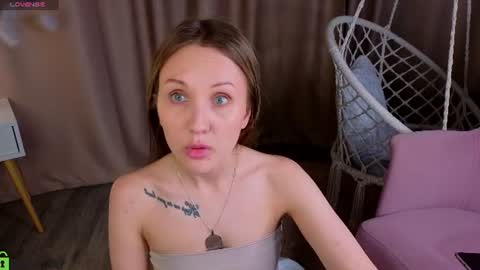 Zlata  Mon Tue Thu Fri Sun Sa GMT 3 0000pm - 0600pm  online show from July 2026 09:26:01 AM