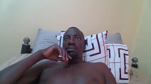 Zlatann2012 online show from November 2025 10:16:01 AM