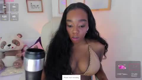 Snapshot of zobe_love chatting on June 2026 05:10:02 PM Zobe Love online show from June 2026 05:10:02 PM