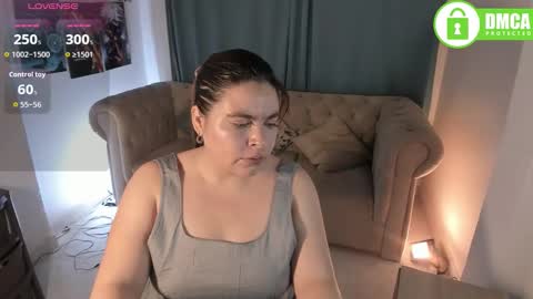 zoe_37 online show from February 2026 02:45:02 AM