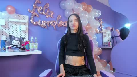 Snapshot of zoe_444_ chatting on April 2026 04:17:01 AM Zoe online show from April 2026 04:17:01 AM