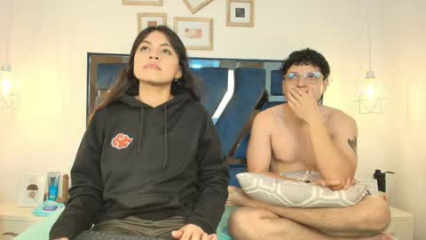 Zoe and dylan  online show from November 2025 12:49:01 PM