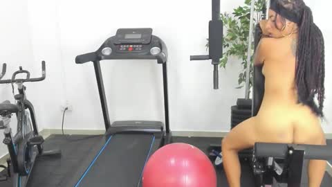 ZOE  online show from March 2026 12:52:02 AM