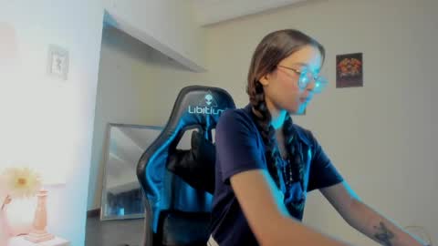 zoe_dear online show from April 2026 09:39:33 PM