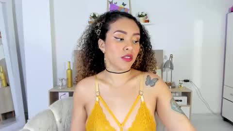 Snapshot of zoe_gruber chatting on April 2026 12:52:02 AM Zoe Gruber online show from April 2026 12:52:02 AM
