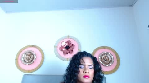 Snapshot of zoe_hecate chatting on April 2026 04:06:01 AM zoe_hecate online show from April 2026 04:06:01 AM