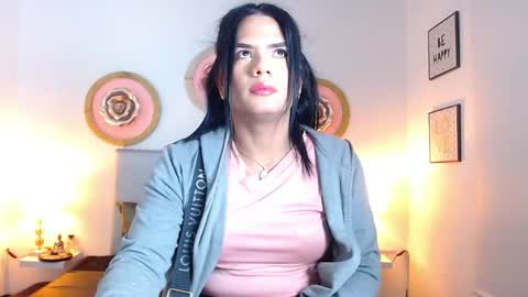 Snapshot of zoe_hecate chatting on May 2026 04:21:01 AM zoe_hecate online show from May 2026 04:21:01 AM