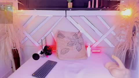 Zoey  online show from March 2026 09:26:01 PM