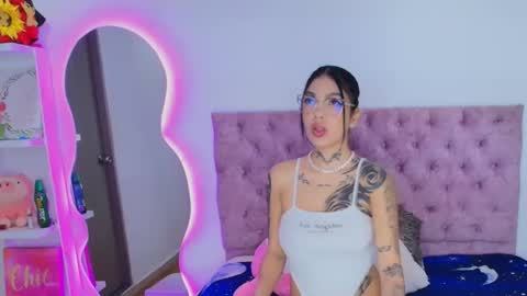 Snapshot of zoe_kravitx_ chatting on March 2026 05:52:02 AM zoe_kravitx_ online show from March 2026 05:52:02 AM