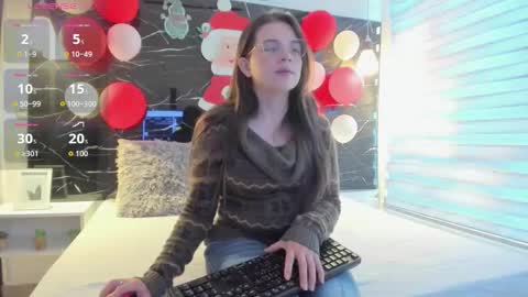 Zoe online show from December 2025 11:51:01 AM