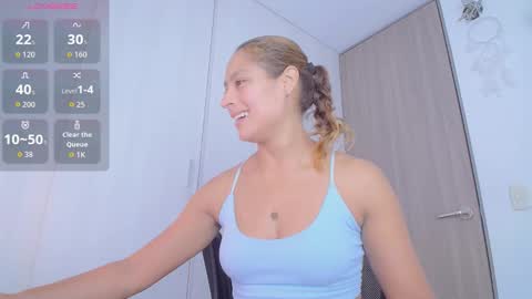 zoe online show from December 2025 10:25:02 PM