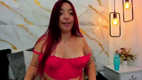 Snapshot of zoe_ross1 chatting on June 2026 09:14:01 AM Zoe online show from June 2026 09:14:01 AM