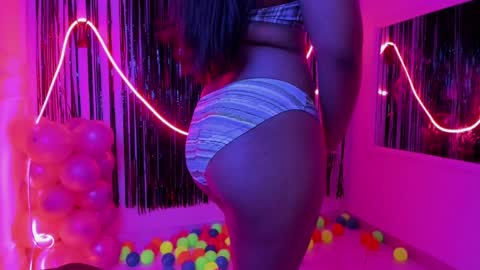 Zoe online show from January 2025 03:06:02 AM