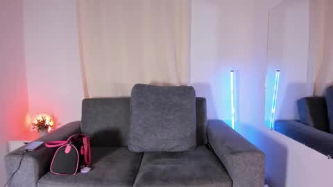 Zoe online show from March 2025 01:10:02 AM